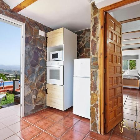 Casa De 2 Dormitorios Con Piscina Privada Y Desayuno Incluido En Alhaurin Alhaurín de la Torre Zewnętrze zdjęcie
